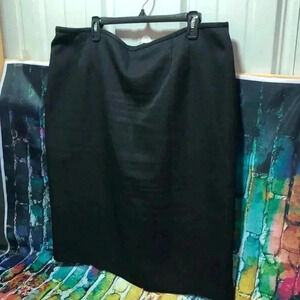 Black label by Evan Picone black plus size skirt 18